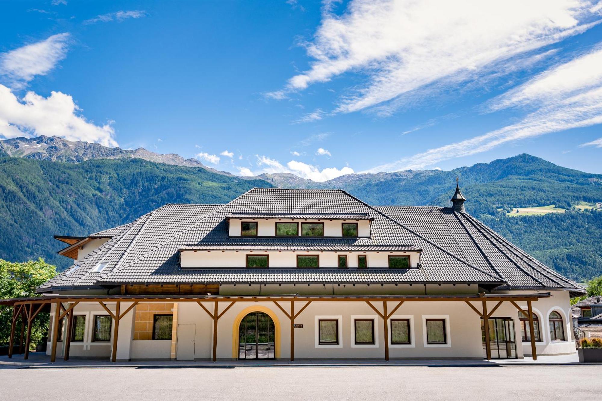 Self Service Hotel Schnalser Hof Naturns Exterior photo